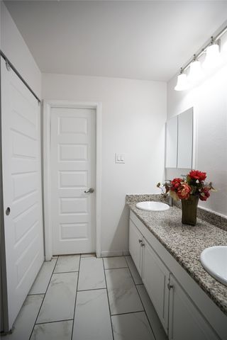 1802 Windlea Drive, Euless, TX 76040