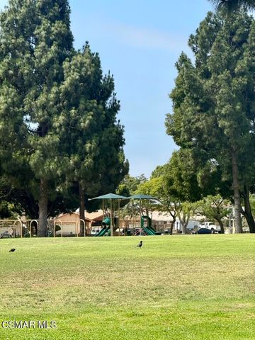 1045 Evanston Place, Oxnard, CA 93033