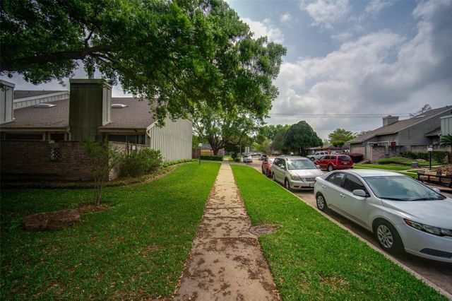 7131 Brendam Lane, Houston, TX 77072