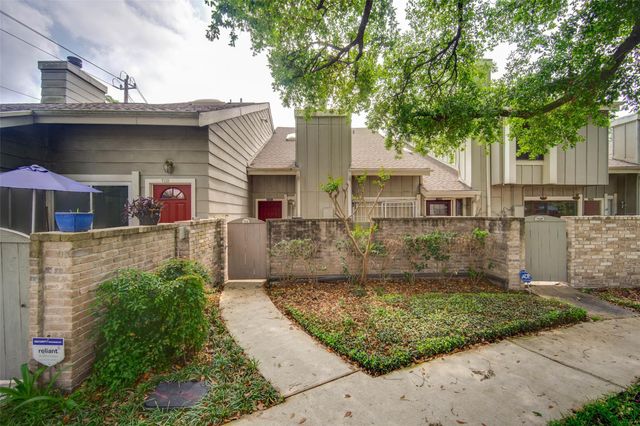 7131 Brendam Lane, Houston, TX 77072