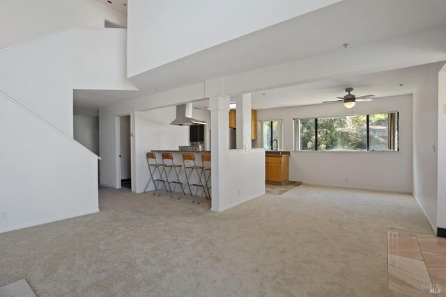 219 SEA CREST Cir, Vallejo, CA 94590