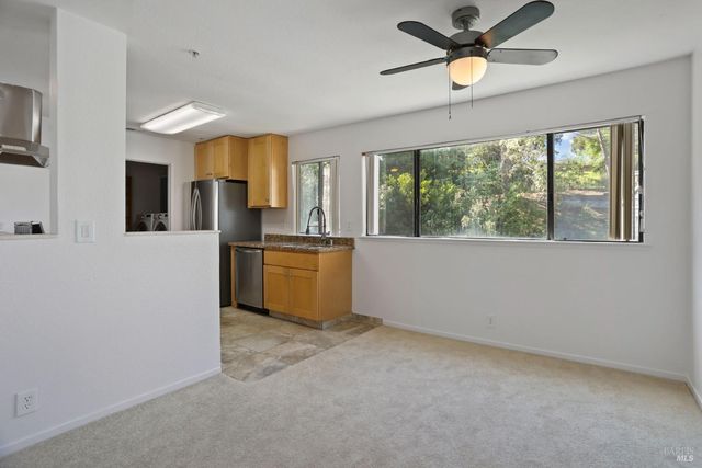 219 SEA CREST Cir, Vallejo, CA 94590