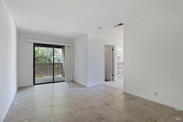 219 SEA CREST Cir, Vallejo, CA 94590