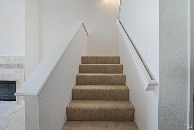 219 SEA CREST Cir, Vallejo, CA 94590