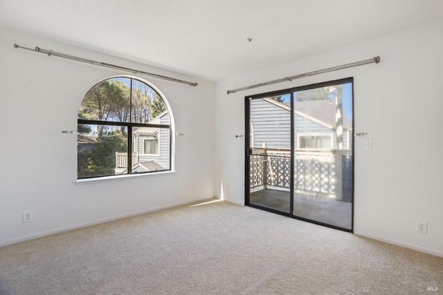 219 SEA CREST Cir, Vallejo, CA 94590