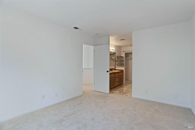 219 SEA CREST Cir, Vallejo, CA 94590