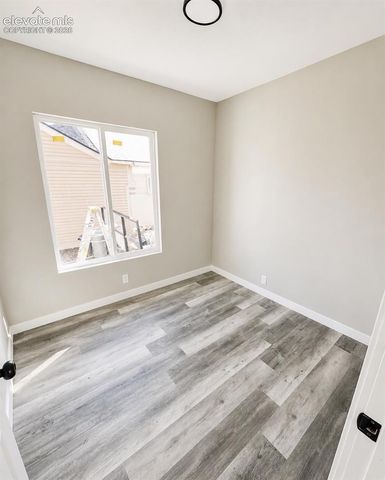 1126 E Moreno Avenue, Colorado Springs, CO 80910