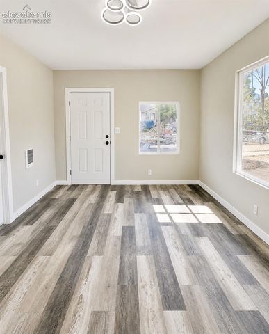 1126 E Moreno Avenue, Colorado Springs, CO 80910