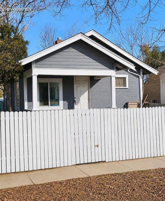 1126 E Moreno Avenue, Colorado Springs, CO 80910