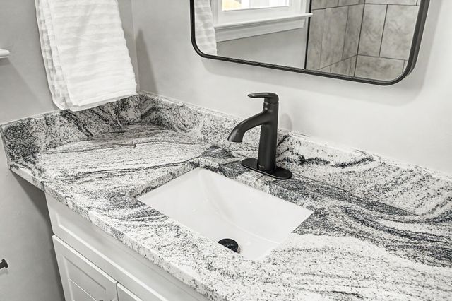 304 Leo Ct, Nashville, TN 37211