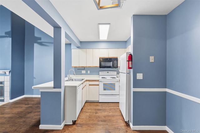 239 Deer Hill Road, South Salem, NY 10590