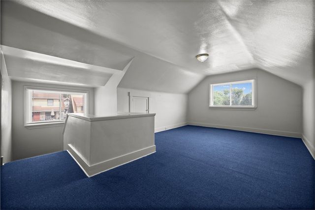 616 Rossmore Ave, Brookline, PA 15226