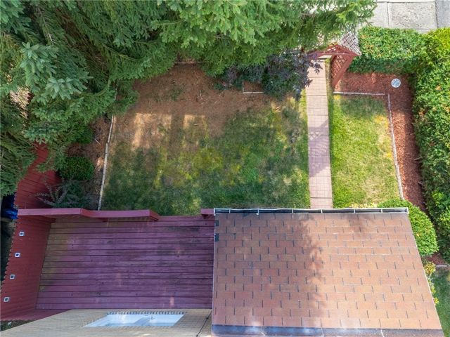 616 Rossmore Ave, Brookline, PA 15226