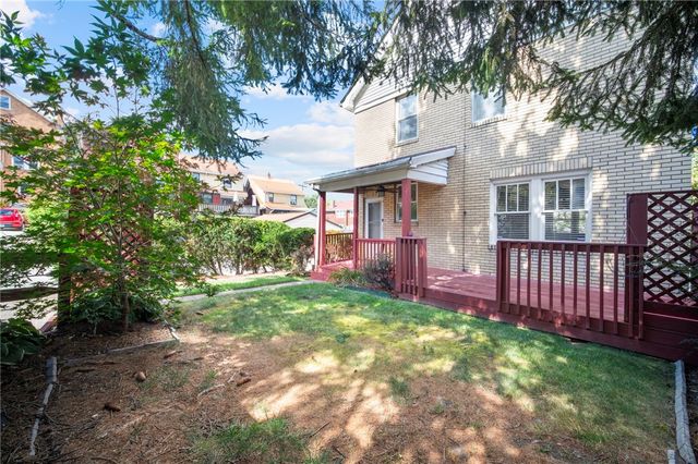 616 Rossmore Ave, Brookline, PA 15226