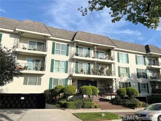 380 S. Euclid Ave #108, Pasadena, CA 91101