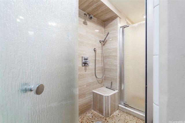 1617 Keeaumoku Street 1401, Honolulu, HI 96822