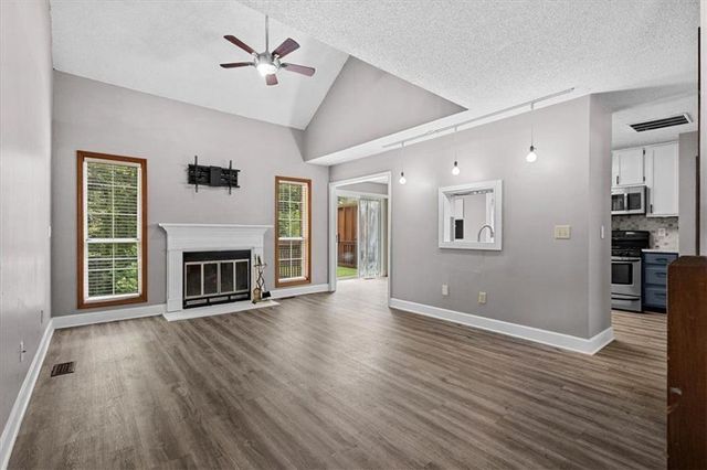 873 Edgewater Circle, Marietta, GA 30062