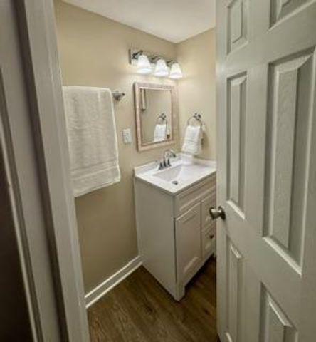 618 Chapman Street, Madison, WI 53711