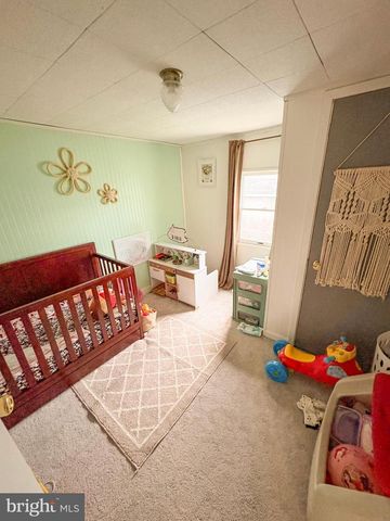 12 GREEN AVE, Lewistown, PA 17044