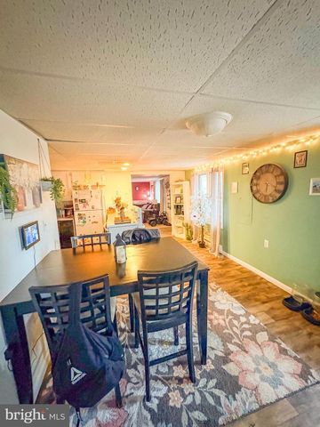 12 GREEN AVE, Lewistown, PA 17044