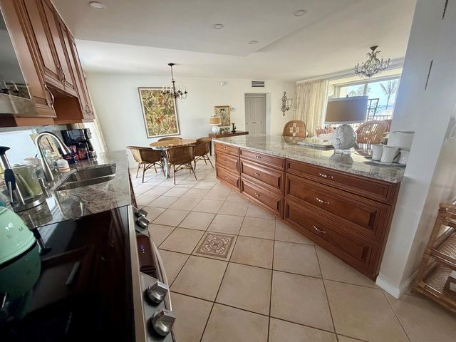 1530 S Ocean 203, Lauderdale By The Sea, FL 33062