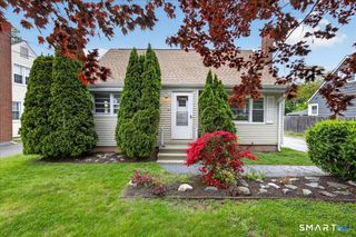 106 Moritz Place, Fairfield, CT 06824