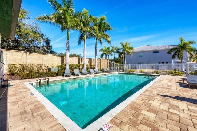 7835 HIDDEN CREEK LOOP 101, Bradenton, FL 34202