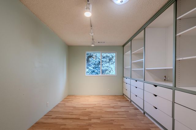 2717 Elliott Avenue, Medford, OR 97501