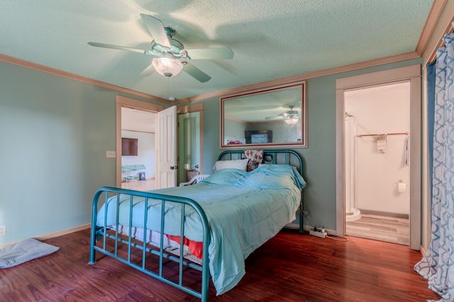 2717 Elliott Avenue, Medford, OR 97501