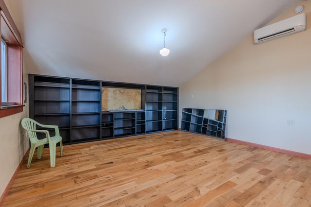 2717 Elliott Avenue, Medford, OR 97501