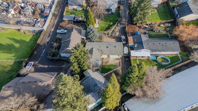 2717 Elliott Avenue, Medford, OR 97501