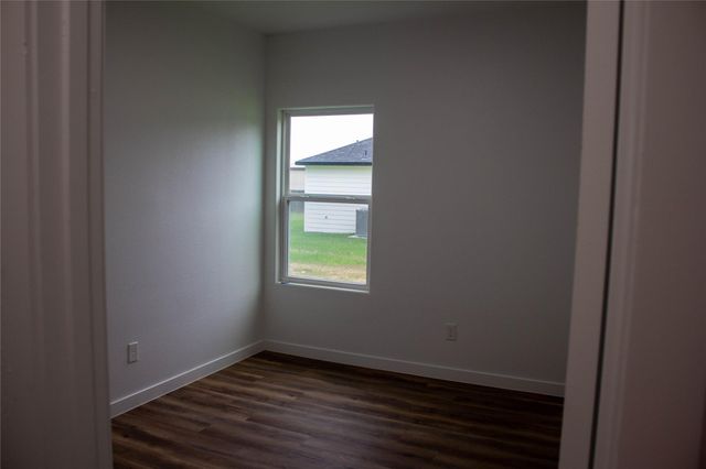 106 Runnels Street A, Willis, TX 77378