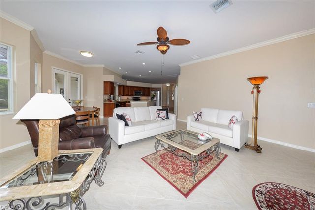 10551 Curry Palm LN, Fort Myers, FL 33966