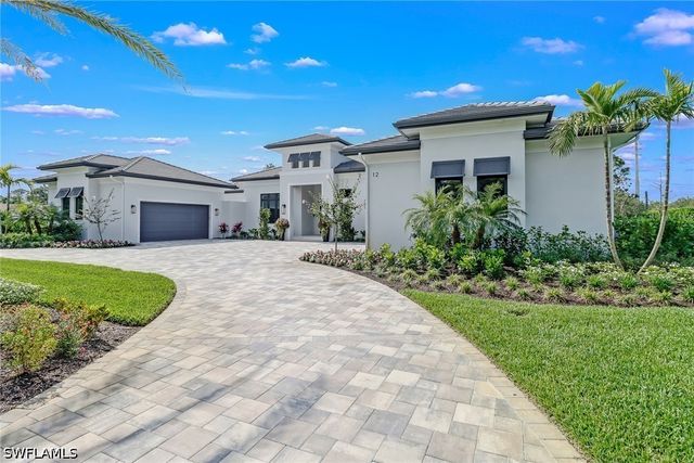 12 Banyan RD, Naples, FL 34108