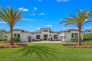 12 Banyan RD, Naples, FL 34108