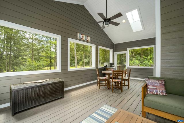 336 BEAR RUN RD, Stanardsville, VA 22973