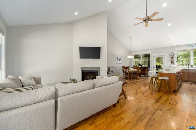 336 BEAR RUN RD, Stanardsville, VA 22973