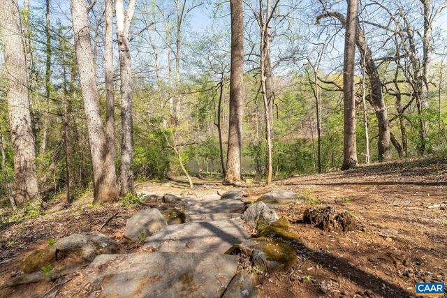 336 BEAR RUN RD, Stanardsville, VA 22973