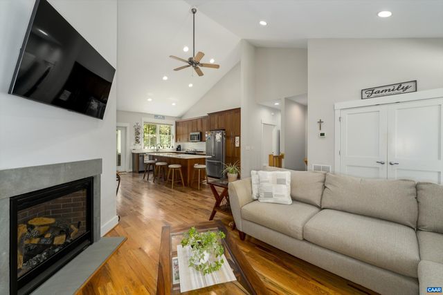 336 BEAR RUN RD, Stanardsville, VA 22973
