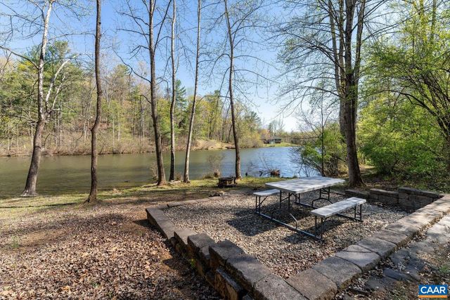 336 BEAR RUN RD, Stanardsville, VA 22973