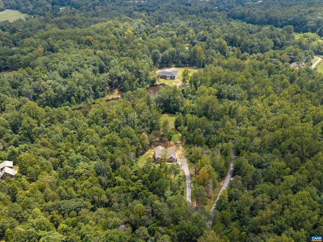 336 BEAR RUN RD, Stanardsville, VA 22973