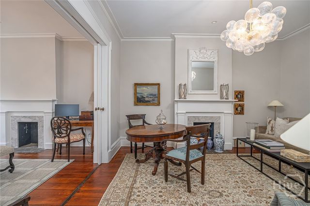 124 W Taylor Street, Savannah, GA 31401