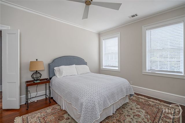 124 W Taylor Street, Savannah, GA 31401