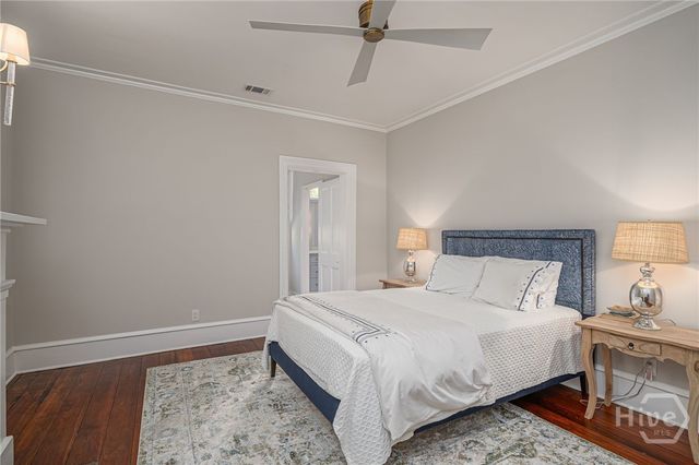 124 W Taylor Street, Savannah, GA 31401