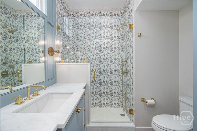 124 W Taylor Street, Savannah, GA 31401