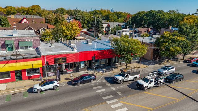 2559 N Cicero Avenue, Chicago, IL 60639
