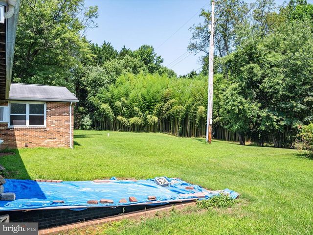 2182 JOHNS HOPKINS RD, Gambrills, MD 21054