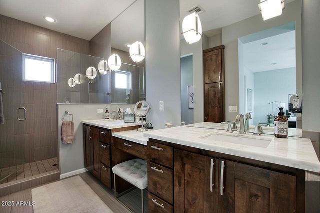 5010 N 34TH Street 3, Phoenix, AZ 85018