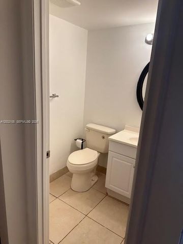 13250 SW 7th Court 114L, Pembroke Pines, FL 33027