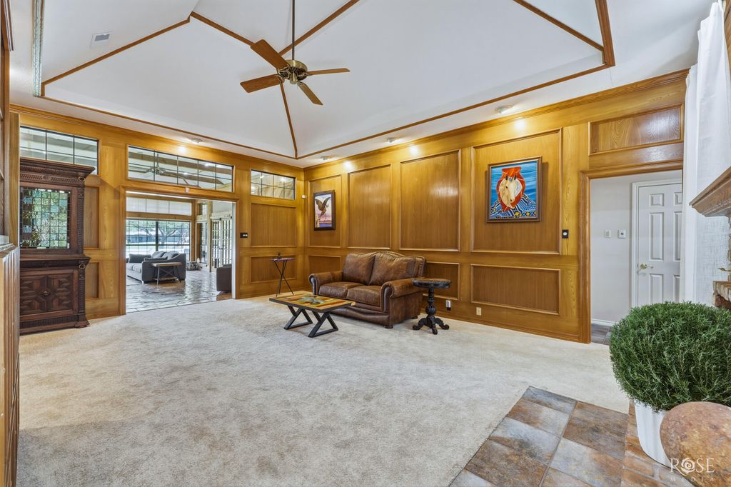 Image 12 of property listing at 5402 Beverly Drive, San Angelo, TX 76904
